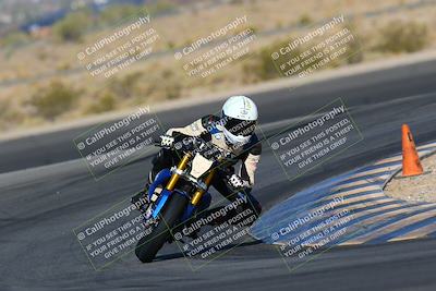 media/May-15-2022-SoCal Trackdays (Sun) [[33a09aef31]]/Turn 11 (820am)/